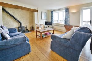 Sitting area- click for photo gallery